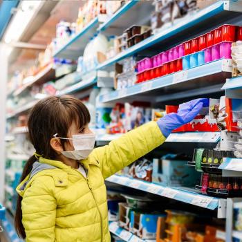 Tips for Safety from COVID 19 at Departmental Stores