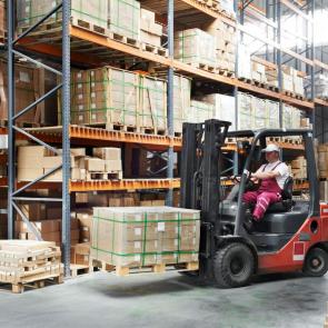 How to Ensure Safety and Efficiency in Warehousing Operations